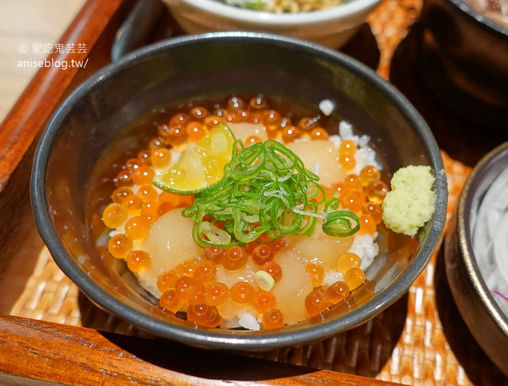 有吉豐盛丼專門店，一次吃八種口味，大吉啦！😍