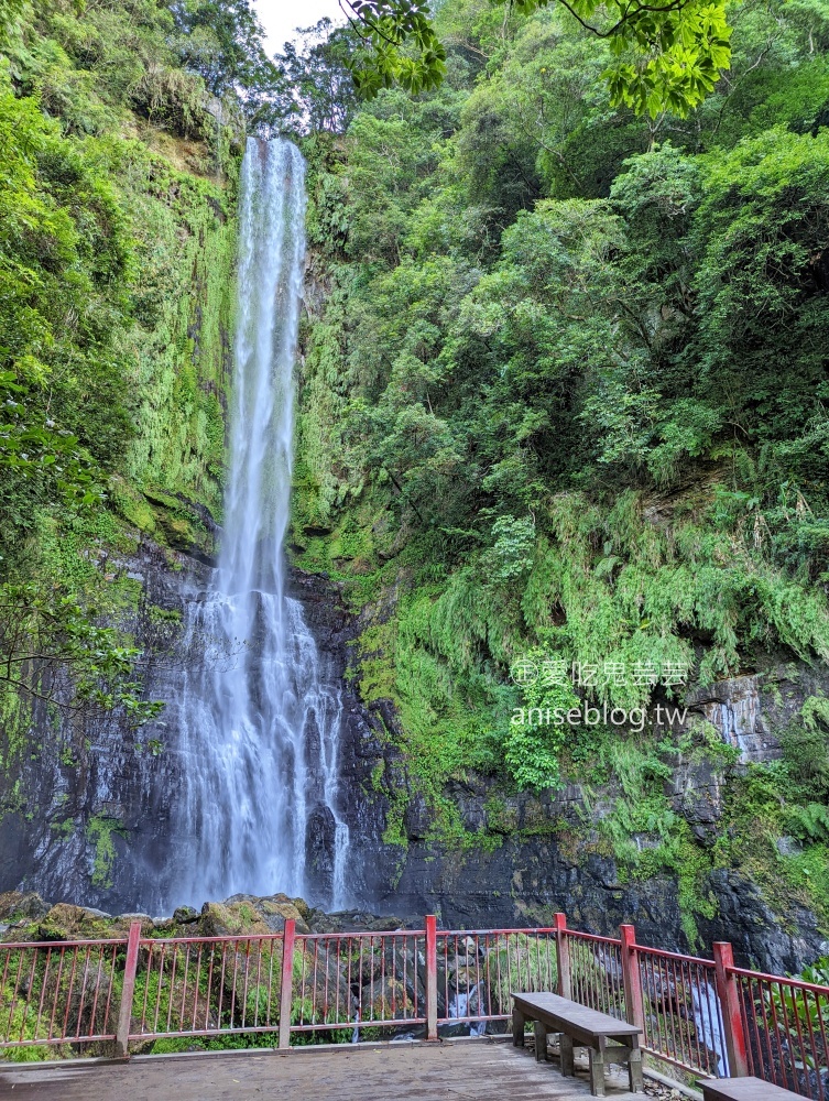 五峰旗瀑布、林美石磐步道，宜蘭礁溪郊外小旅行(姊姊遊記)