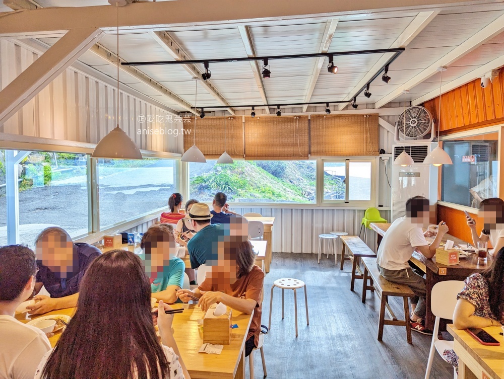 吃飯看海，無敵海景與美味九孔鮑魚，東北角貢寮海鮮美食(姊姊食記)