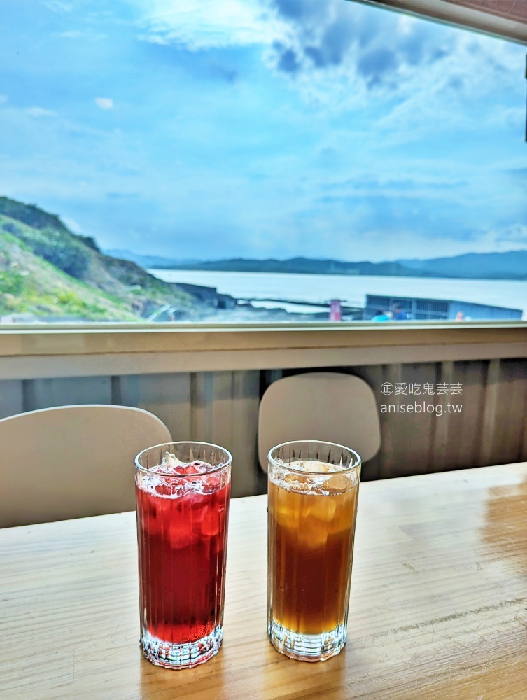 吃飯看海，無敵海景與美味九孔鮑魚，東北角貢寮海鮮美食(姊姊食記)