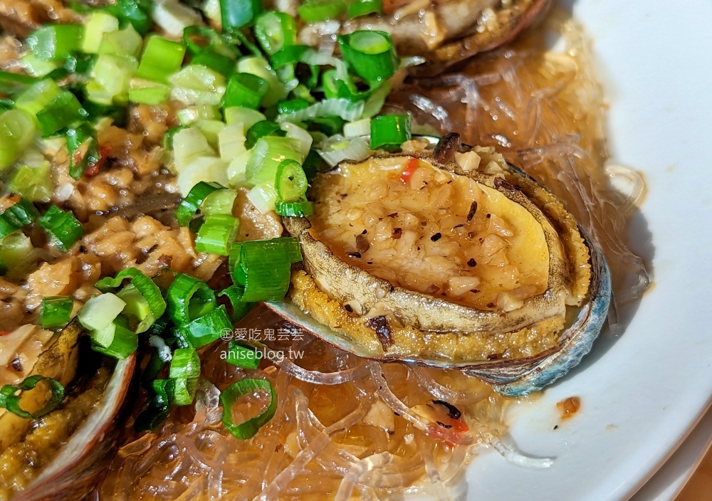 吃飯看海，無敵海景與美味九孔鮑魚，東北角貢寮海鮮美食(姊姊食記)