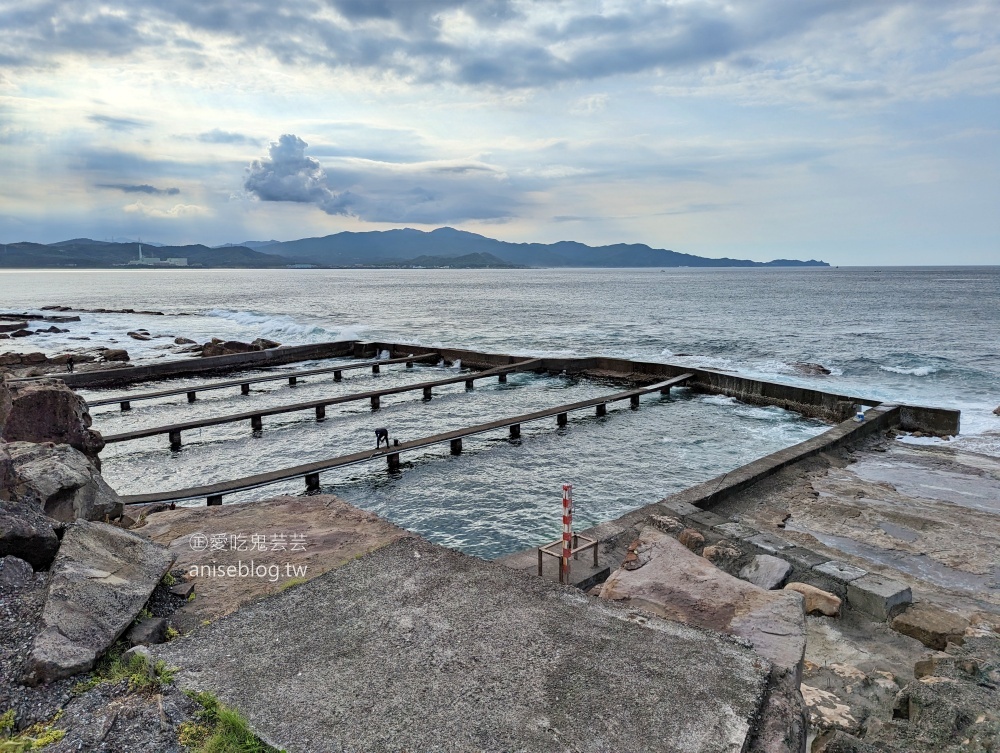 吃飯看海，無敵海景與美味九孔鮑魚，東北角貢寮海鮮美食(姊姊食記)