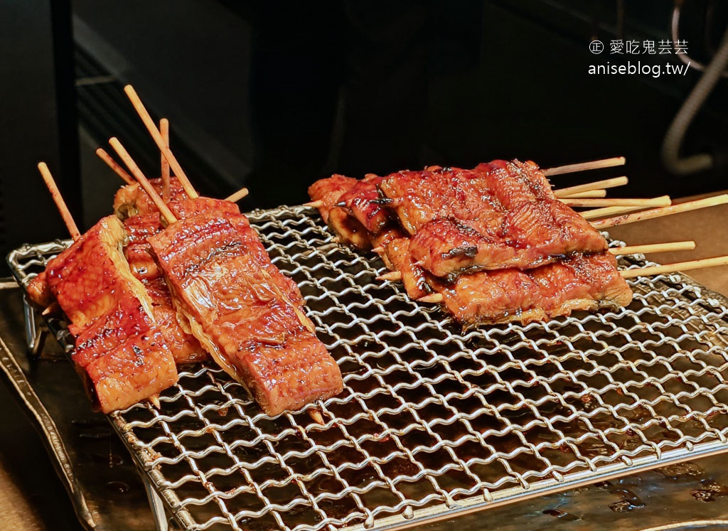 饗 A JOY ，全台最奢華、101高樓層景觀自助餐吃到飽，朋友笑稱我挑戰最賠錢吃法？