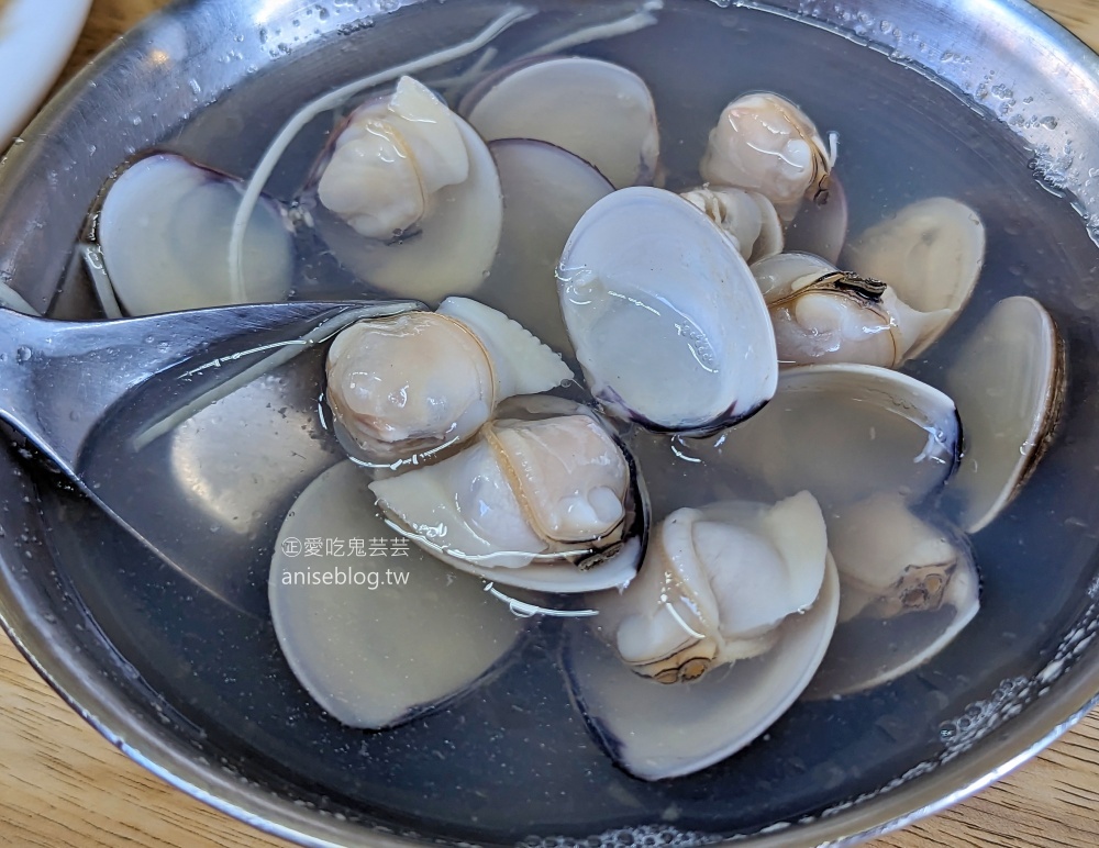 後港一路蛋炒飯，蛤仔湯超值美味、超大蝦仁好誘人，新莊美食(姊姊食記)