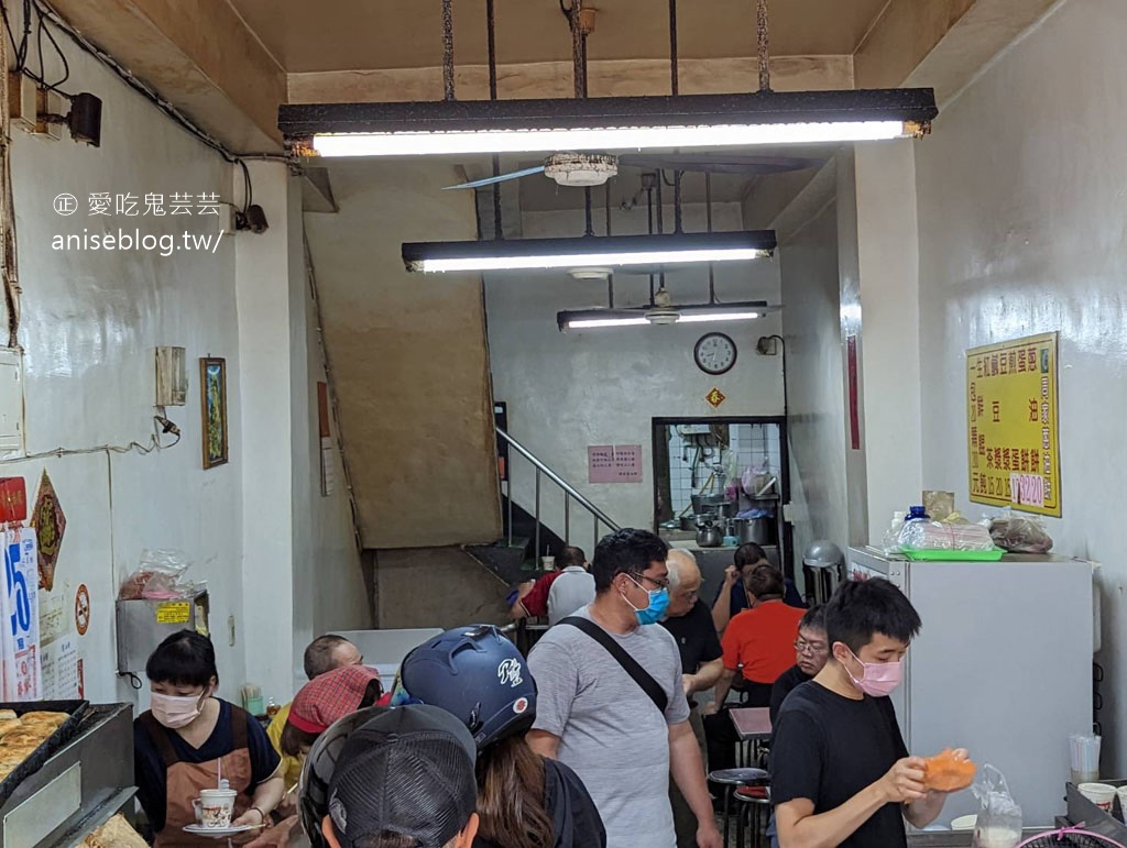 周家蔥油餅，基隆在地人愛的早餐店