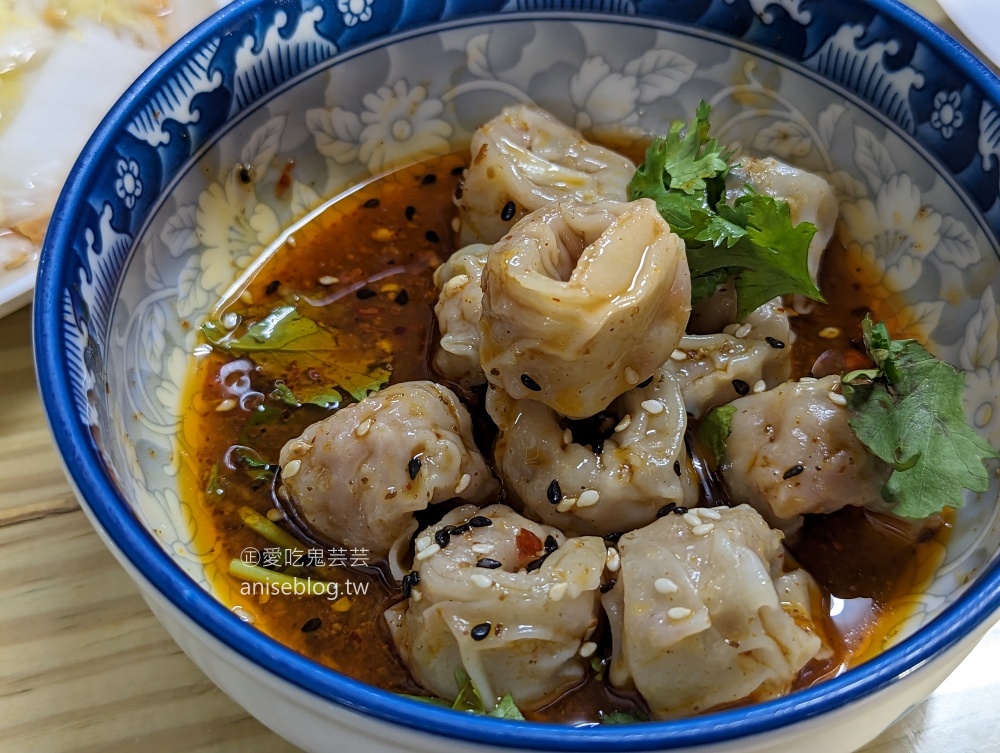 老眷村川味牛肉麵，宜蘭人氣美食(姊姊食記)