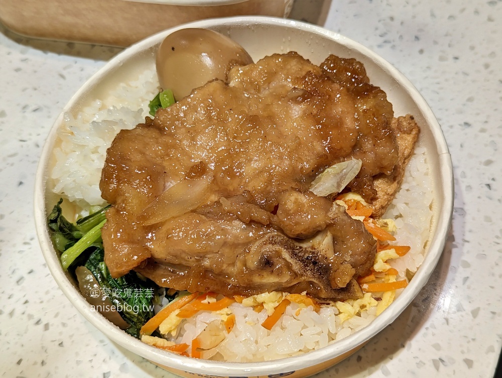 台鐵便當，香烤小卷西式燉飯(姊姊食記)