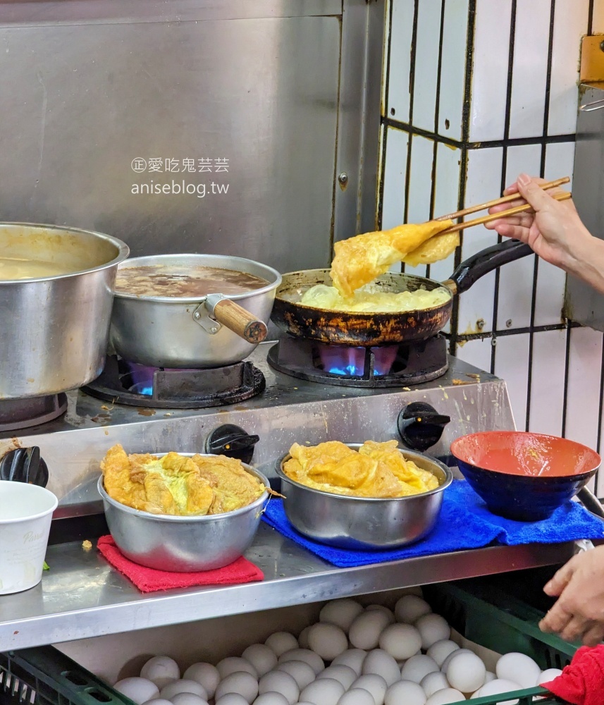 河南砂鍋手工扯麵，蕃茄蛋麵是招牌，三峽老字號排隊美食(姊姊食記)