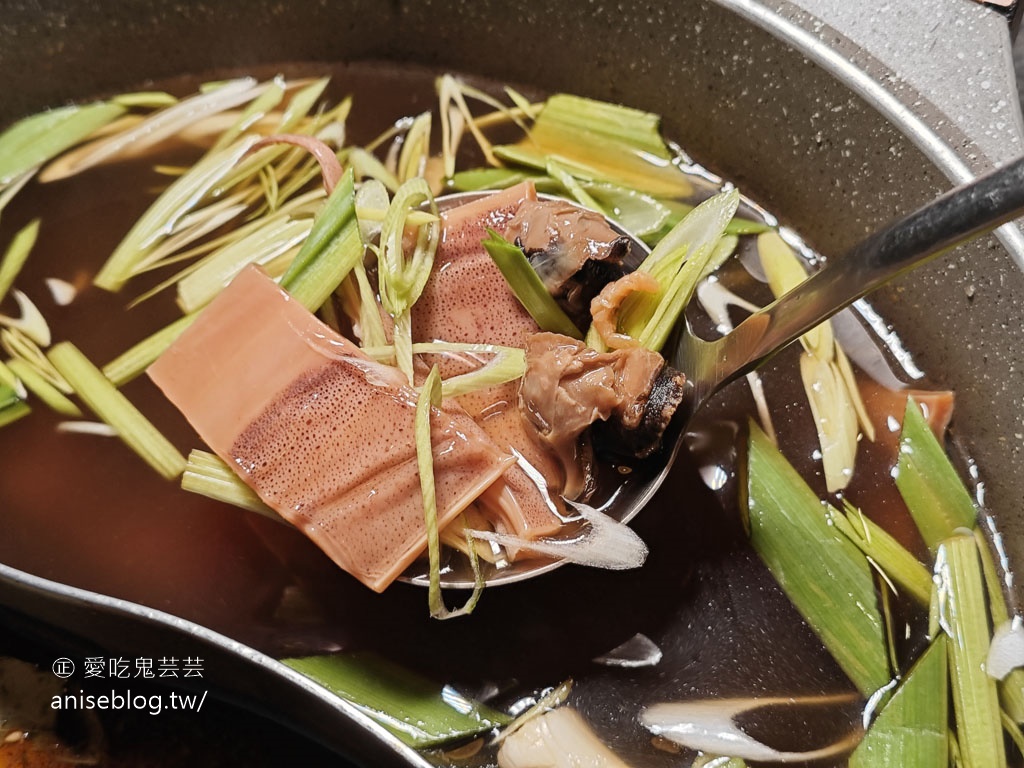 石撈麻辣鍋，台北麻辣火鍋吃到飽界裡，牛小排最優~👍