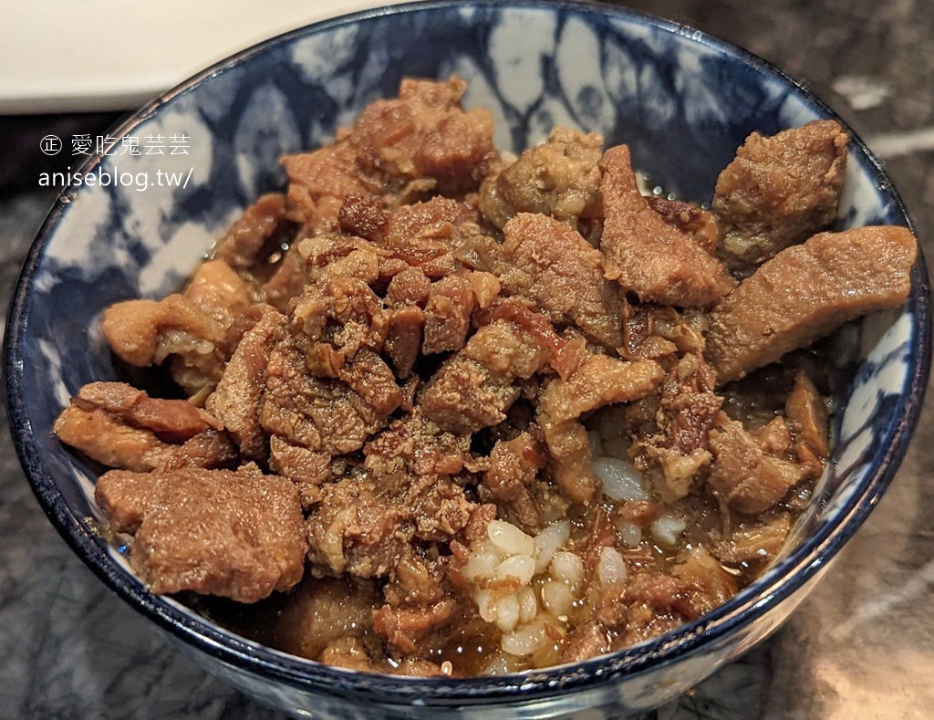 石撈麻辣鍋，台北麻辣火鍋吃到飽界裡，牛小排最優~👍