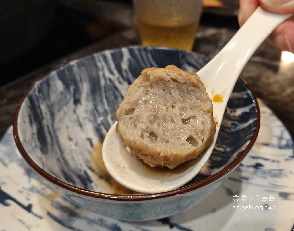 石撈麻辣鍋，台北麻辣火鍋吃到飽界裡，牛小排最優~👍