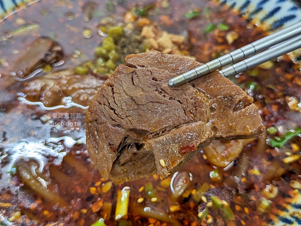 康康小廚，酸辣過癮的川味麵食館，捷運頂溪站美食(姊姊食記)