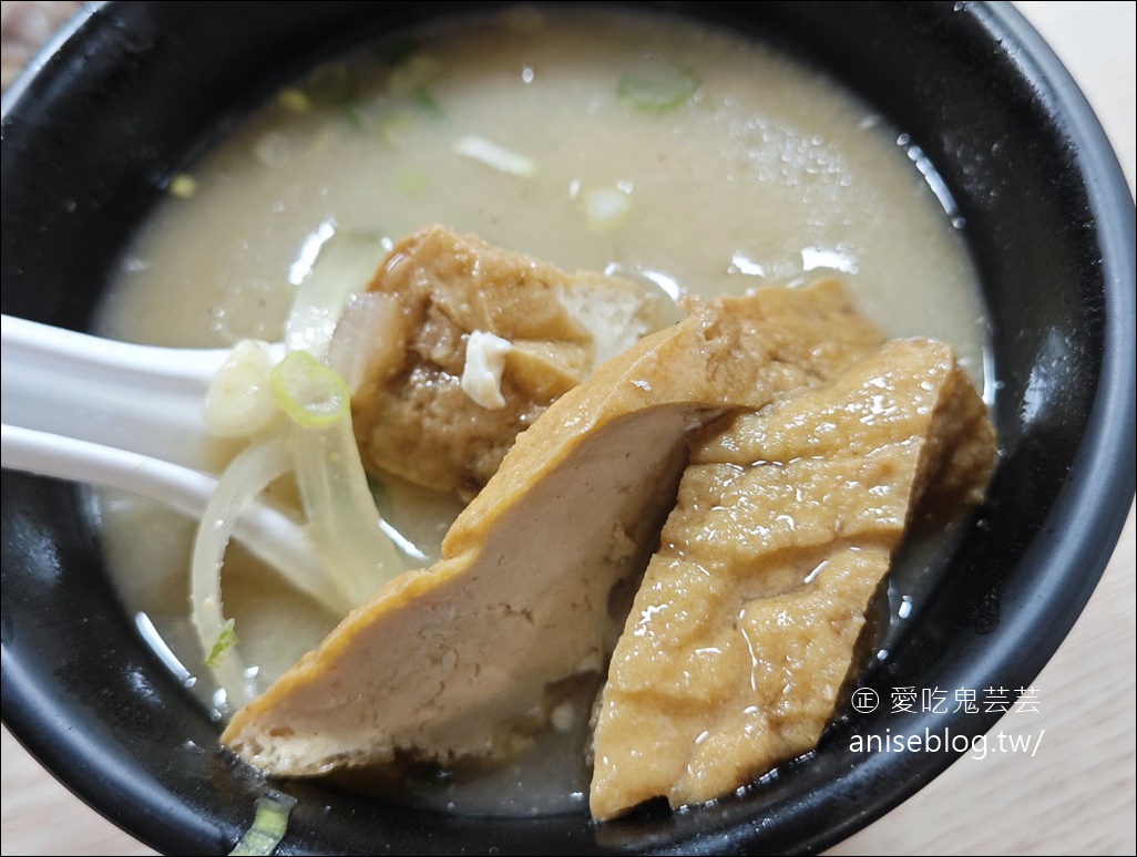 阿宏師火雞肉飯宵夜幫吳鳳店，嘉義宵夜新選擇