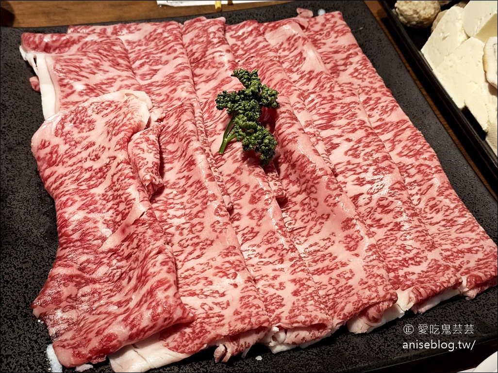 福岡和牛壽喜燒推薦 | 焼肉すき焼き 純 天神警固店，肥嫩嫩和牛果然還是最適合壽喜燒！