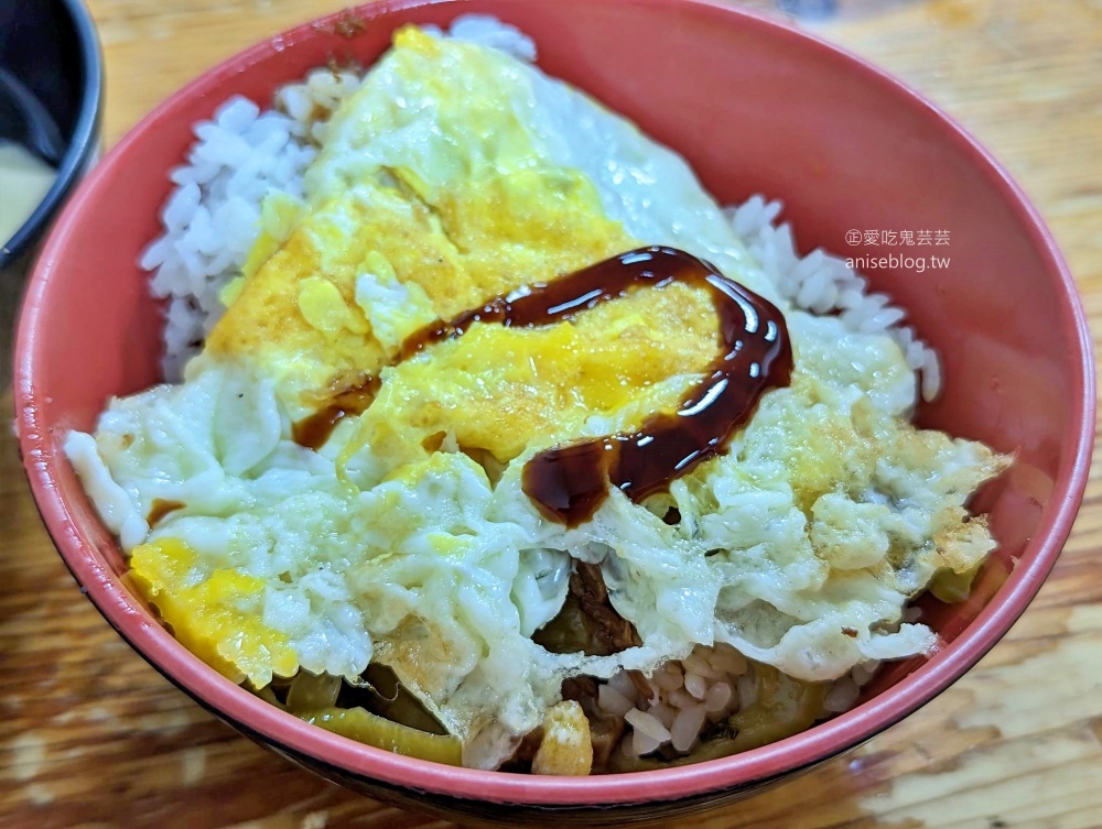 焢肉胡，滿滿人情味的在地美味小吃，桃園大廟宵夜美食(姊姊食記)