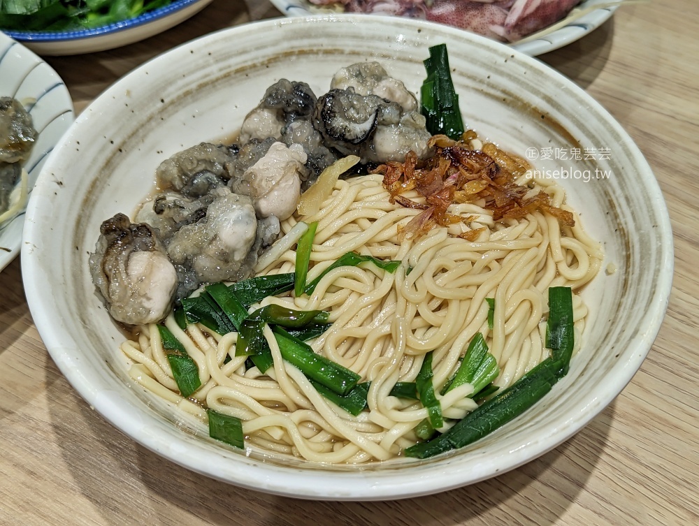 源慶鮮蚵板橋無名乾蚵，板橋南雅夜市人氣美食(姊姊食記)