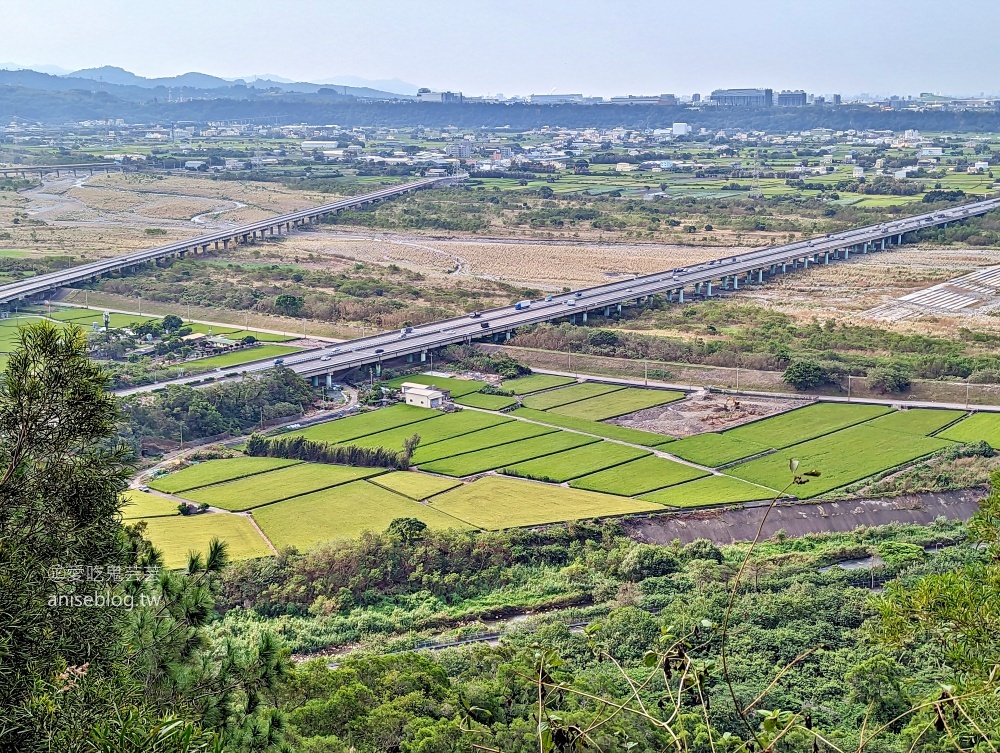 火炎山北鞍線環狀步道，苗栗也可以欣賞大峽谷地形(姊姊遊記)