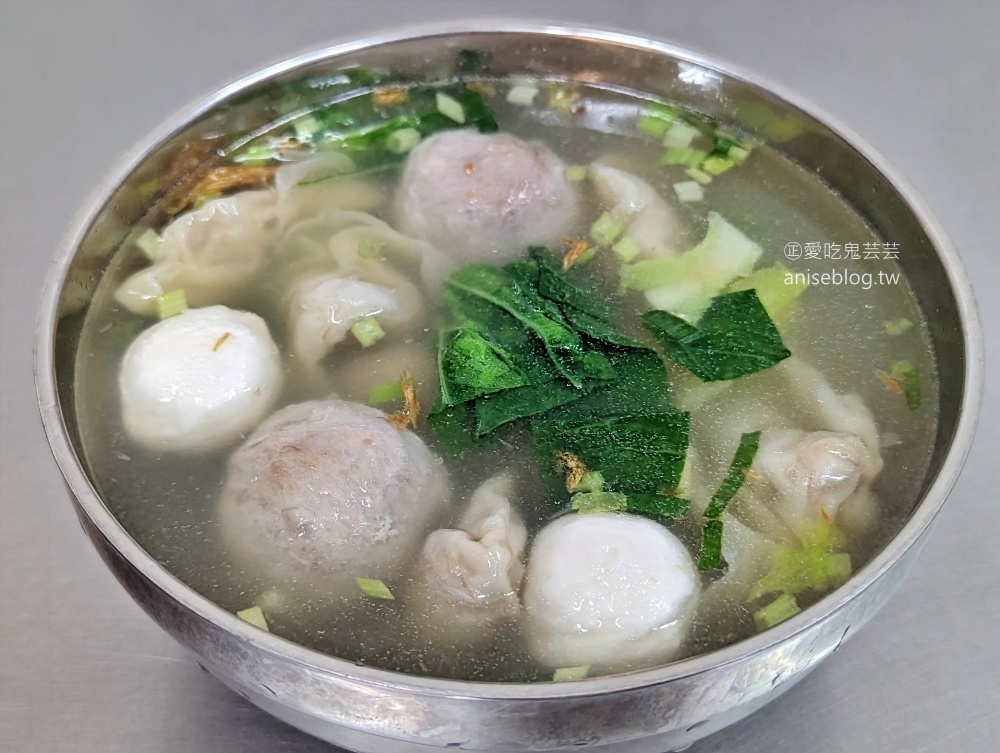 基隆智光乾拌麵，滷味是招牌點好點滿，東岸基隆塔美食(姊姊食記)