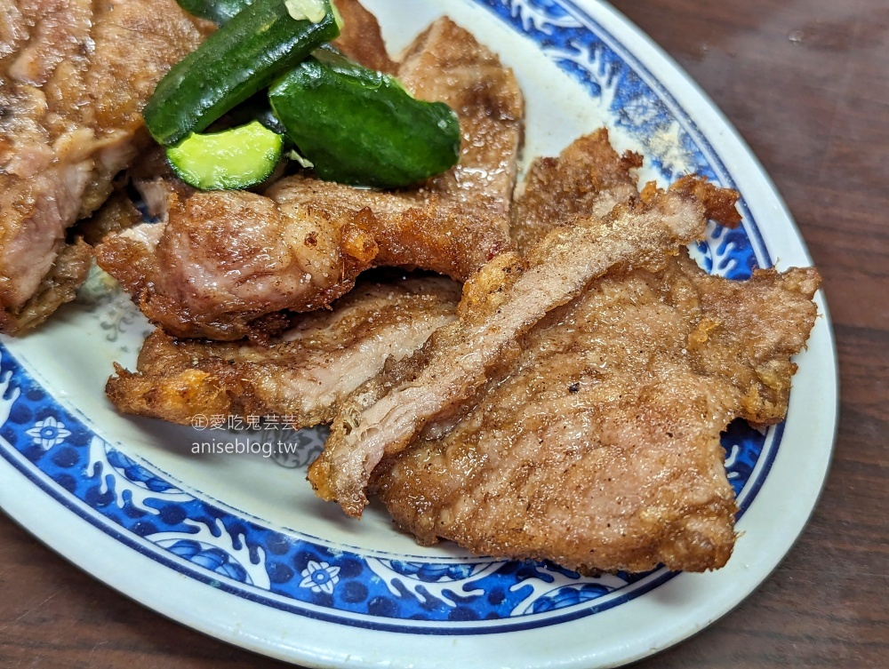 老牌牛肉拉麵大王，各種滷味最推薦，城中市場美食老店(姊姊食記)