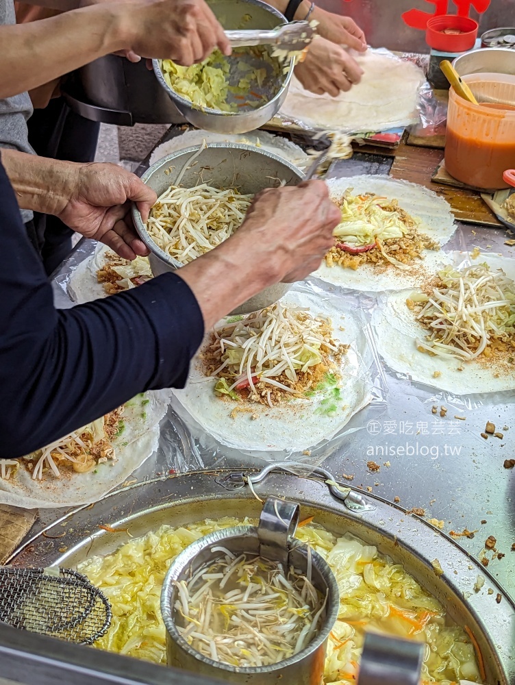 新莊媽祖廟口潤餅捲，廟街夜市超人氣美食小吃(姊姊食記)