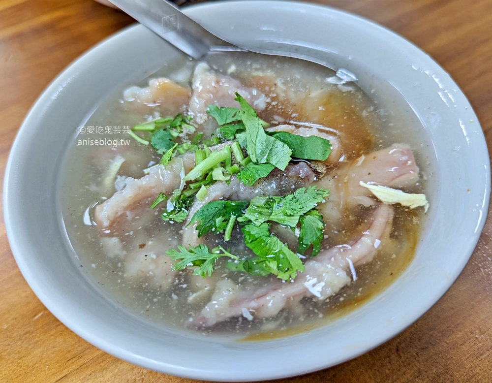 董家肉羹，厚實魷魚羹很滿足，北海岸三芝在地美食小吃(姊姊食記)