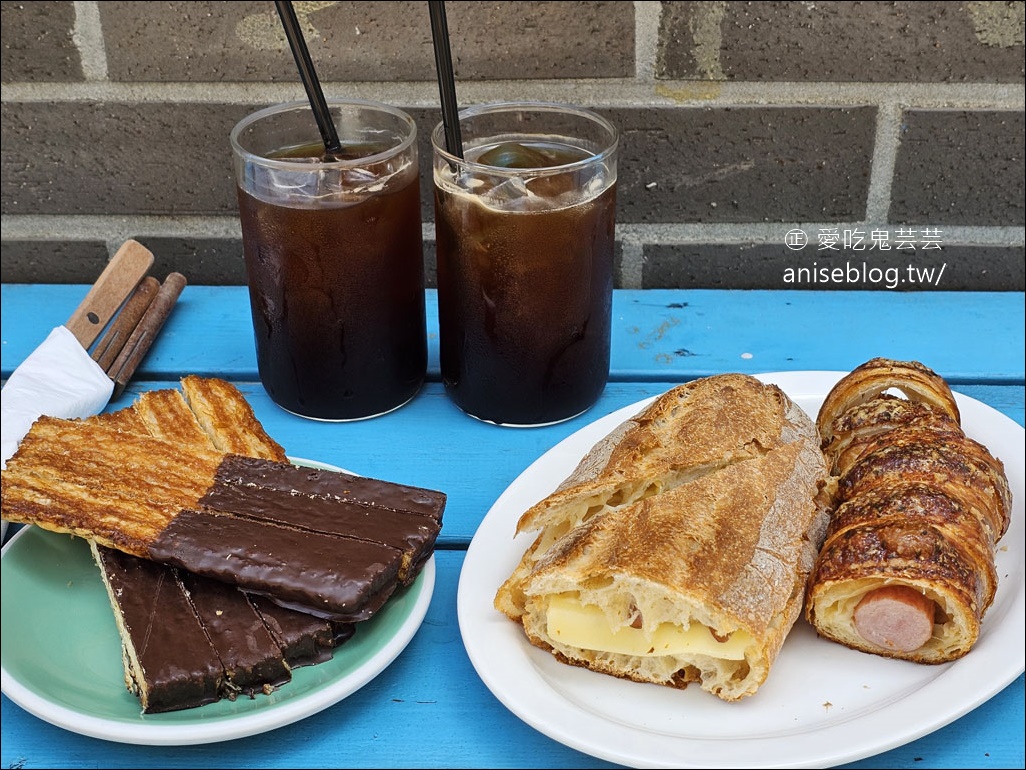 釜山麵包推薦 | NO BAKER NO BAKERS，歐包、可頌爆好吃😋