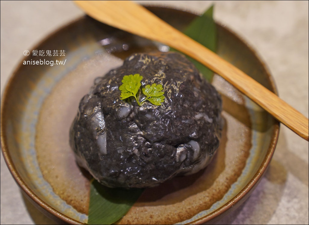 初美涮涮鍋和牛專門店，食材新鮮講究、套餐式細膩精緻又好吃👍