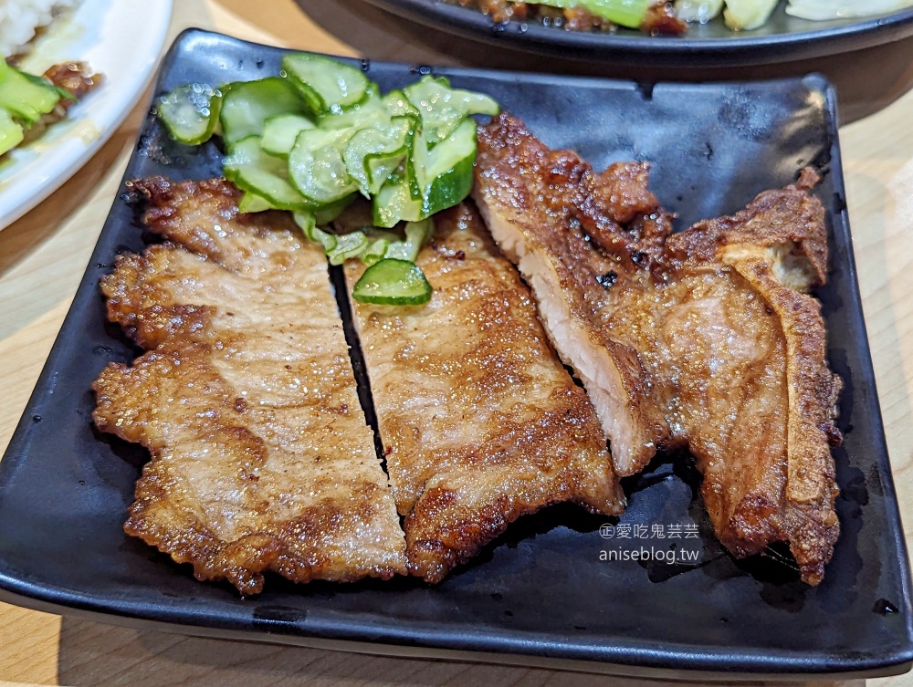 士林站榮華市場裡的美食老店-三福排骨(姊姊食記)