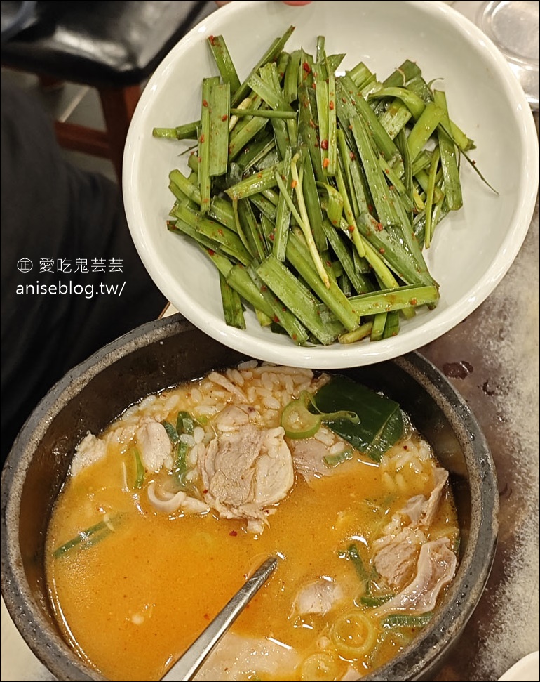 釜山美食 | 松亭3代豬肉湯飯、起奶油紅豆麵包 @西面站美食