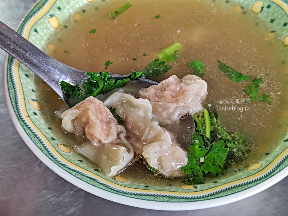 龍門客棧麵店，基隆東岸黑白切小吃老店(姊姊食記)