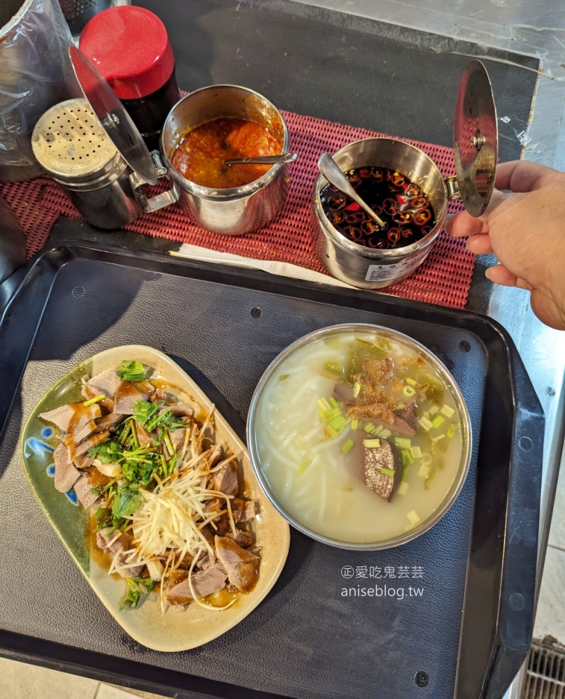 成功市場米粉湯，敦南林蔭大道旁吃美食小吃(姊姊食記)