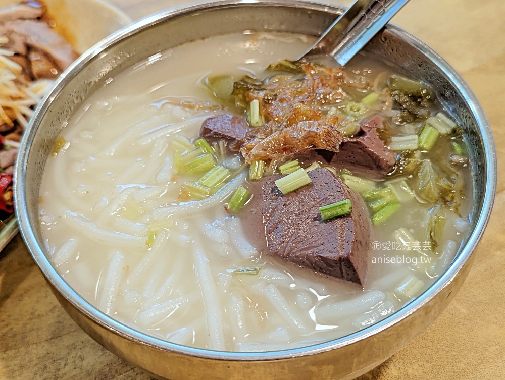 成功市場米粉湯，敦南林蔭大道旁吃美食小吃(姊姊食記)