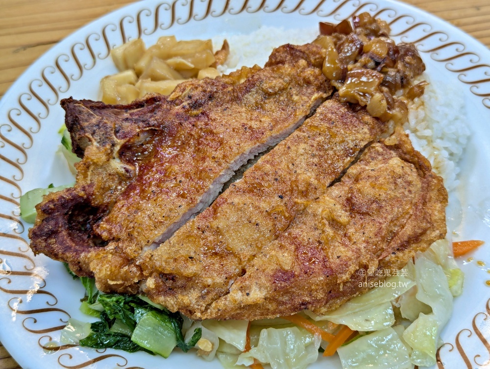 青島排骨便當，捷運善導寺站美食(姊姊食記)