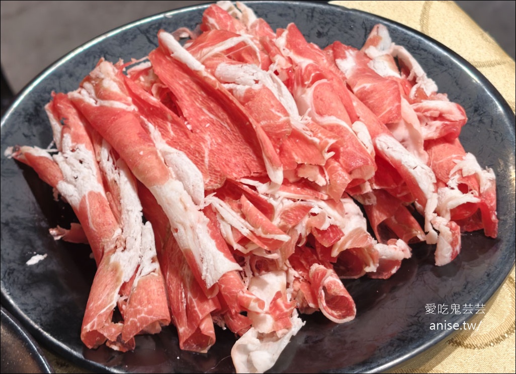 唐宮蒙古烤肉重新開幕啦！一樣是懷念的味道，勸各位過陣子再去🤣 ( 文末更新：2026/10/9 ) @愛吃鬼芸芸