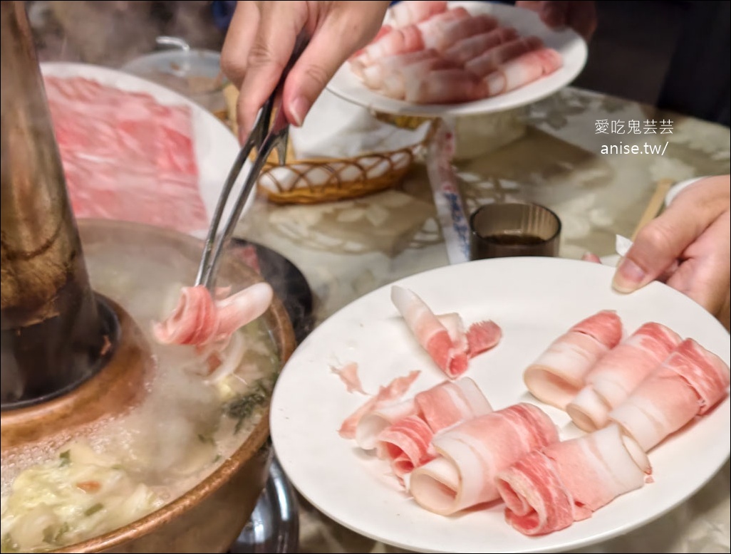 唐宮蒙古烤肉重新開幕啦！一樣是懷念的味道，勸各位過陣子再去🤣 ( 文末更新：2026/10/9 ) @愛吃鬼芸芸
