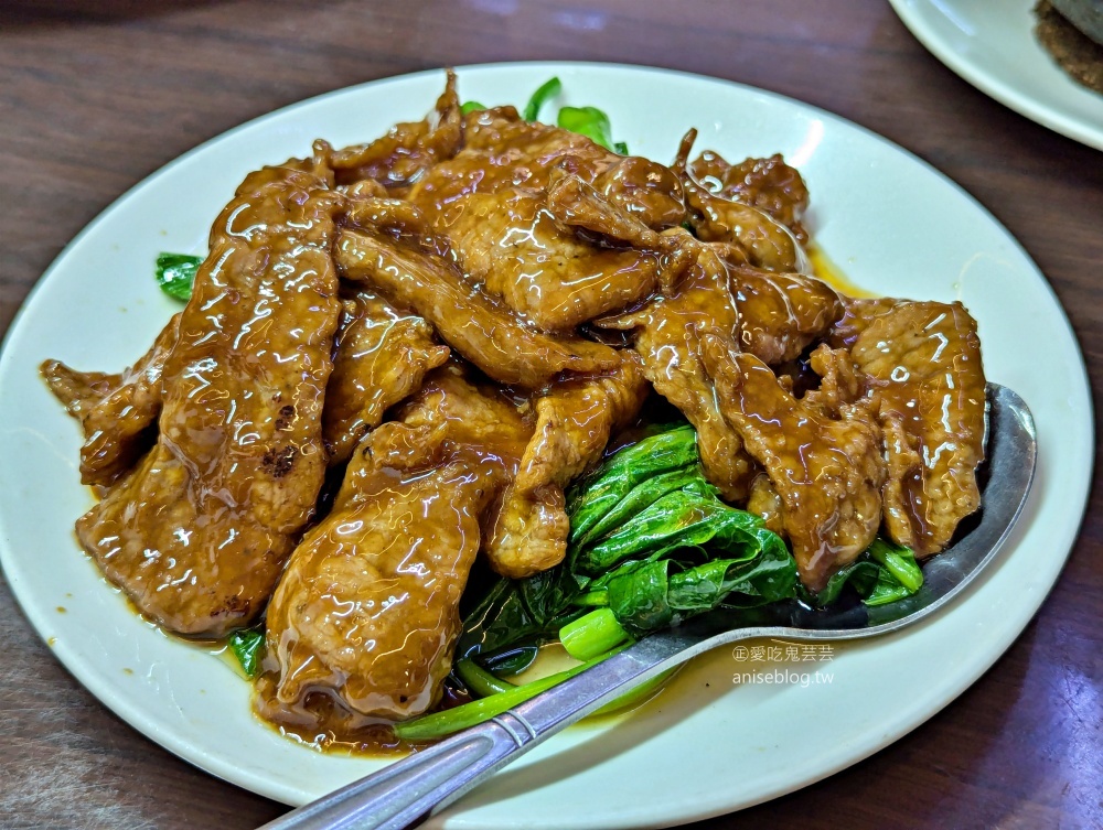 一品巧廚，士林捷運芝山站在地推薦美食(姊姊食記)