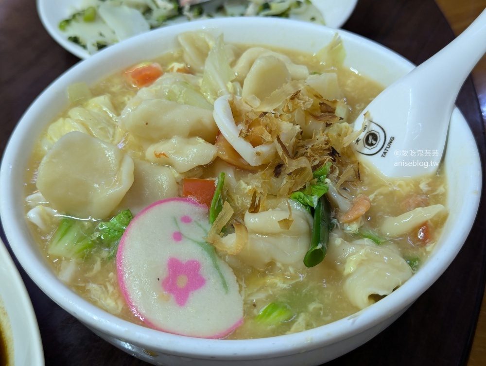 一品巧廚，士林捷運芝山站在地推薦美食(姊姊食記)