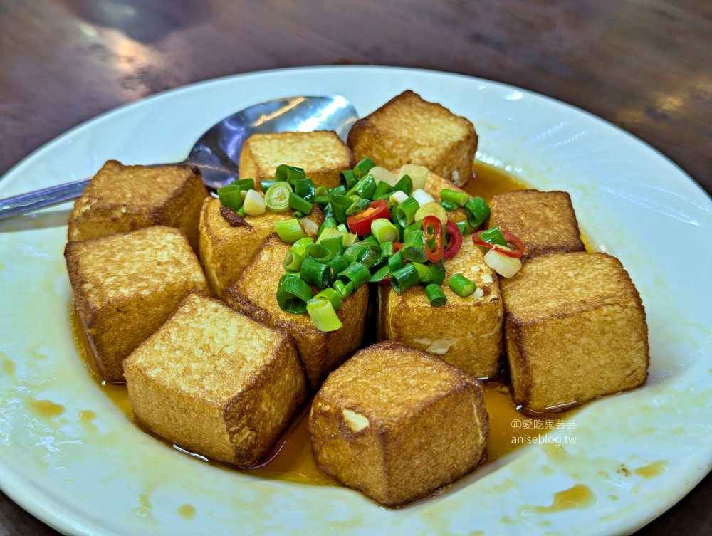 一品巧廚，士林捷運芝山站在地推薦美食(姊姊食記)