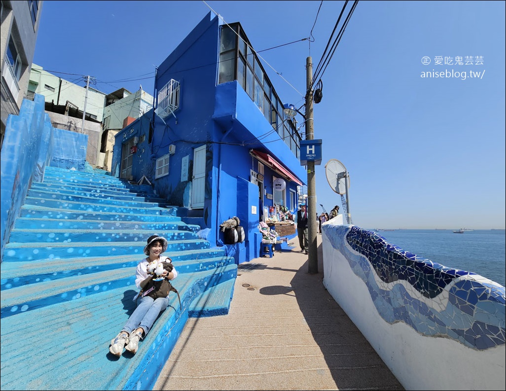 白淺灘文化村，難民村聚集地搖身一變濱海浪漫藝術村