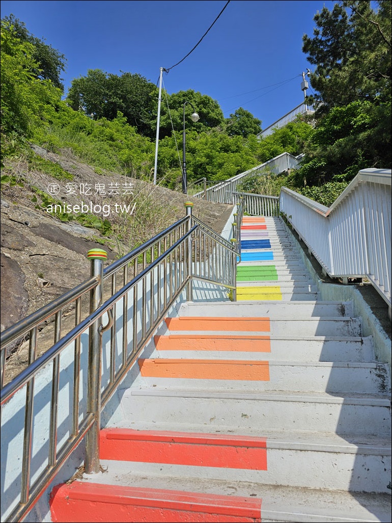 釜山包車一日遊 | 機張市場、白淺灘文化村、影島咖啡廳、南浦洞火焰韓牛、荒嶺山夜景，行程自選、方便舒適由在地人帶你玩！