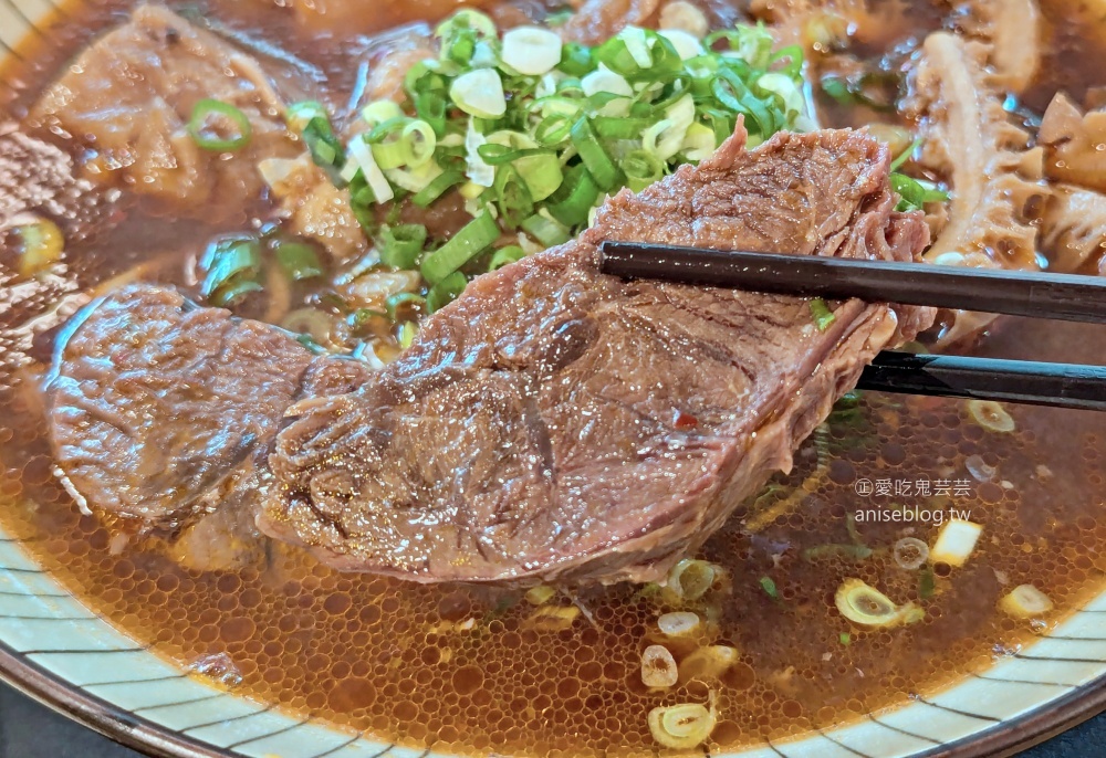 胖姐牛肉麵，成功市場美食小吃(姊姊食記)