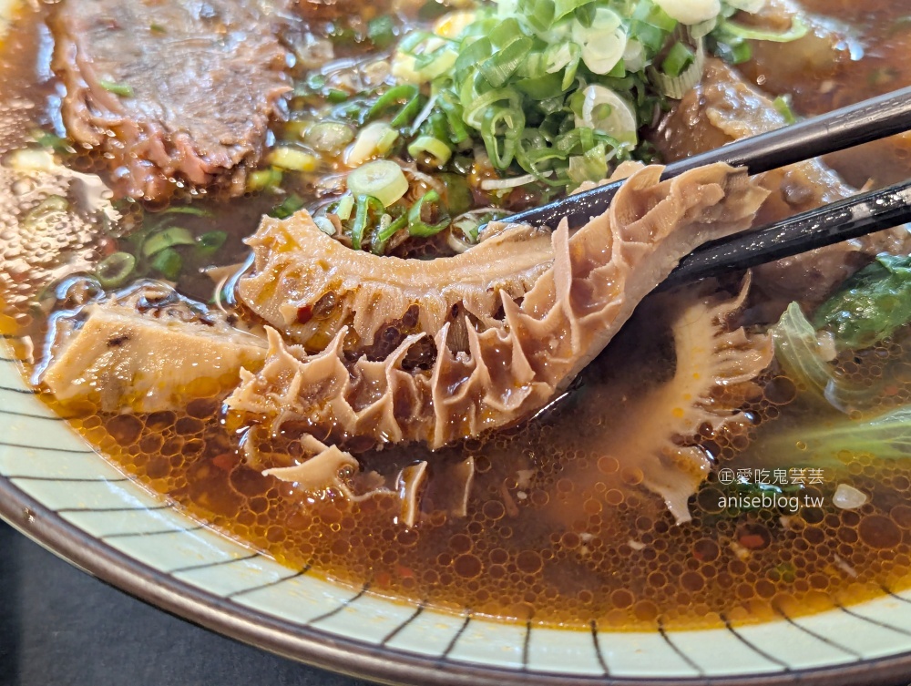 胖姐牛肉麵，成功市場美食小吃(姊姊食記)