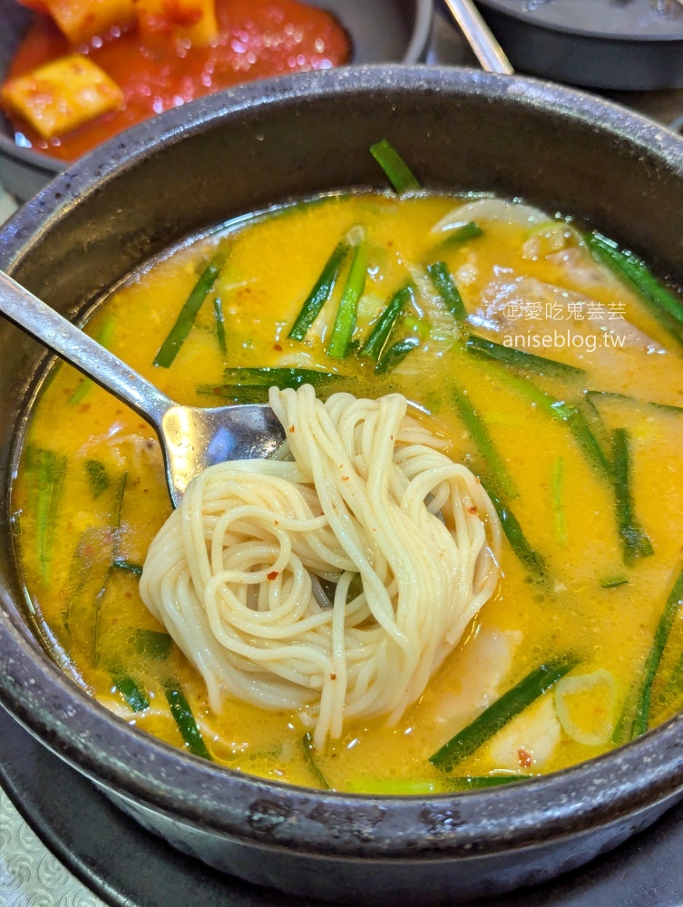 水營本家豬肉湯飯수영본가돼지국밥，釜山西面站美食(姊姊食記)