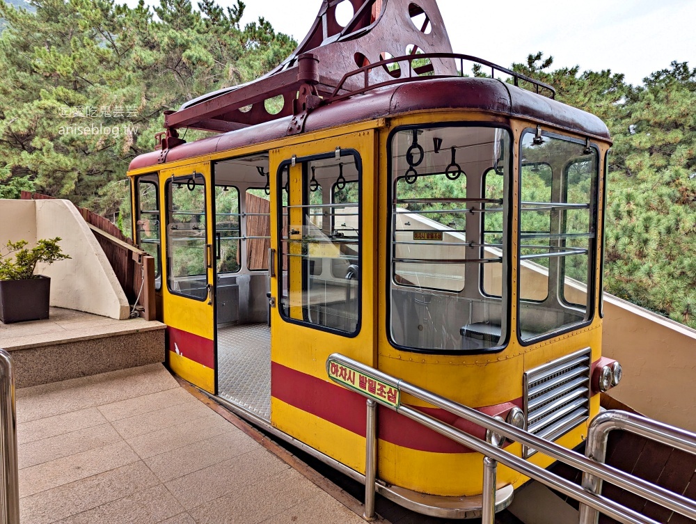 金剛公園纜車，金井山城南門，釜山賞楓景點(姊姊遊記)