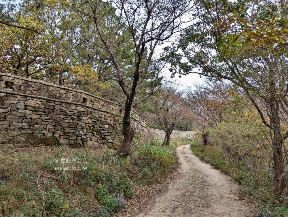 金剛公園纜車，金井山城南門，釜山賞楓景點(姊姊遊記)