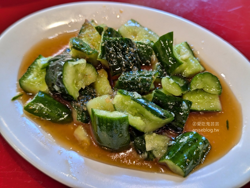 老宋記真善美牛肉麵，滷味也是招牌，捷運六張犁站美食(姊姊食記)