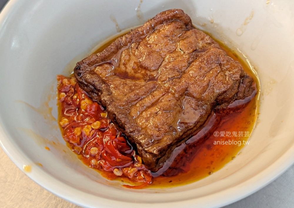 蔡家知高飯排骨酥麵，基隆三沙灣中船路美食(姊姊食記)