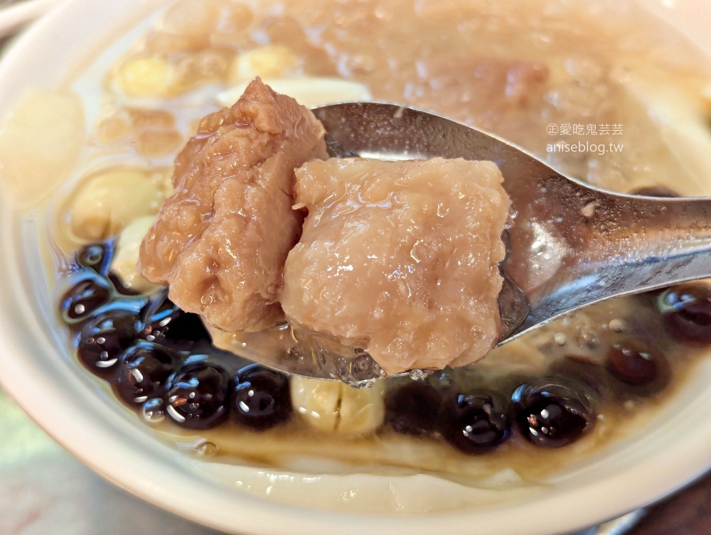 基隆三兄弟豆花，廟口夜市冰品甜湯老店(姊姊食記)