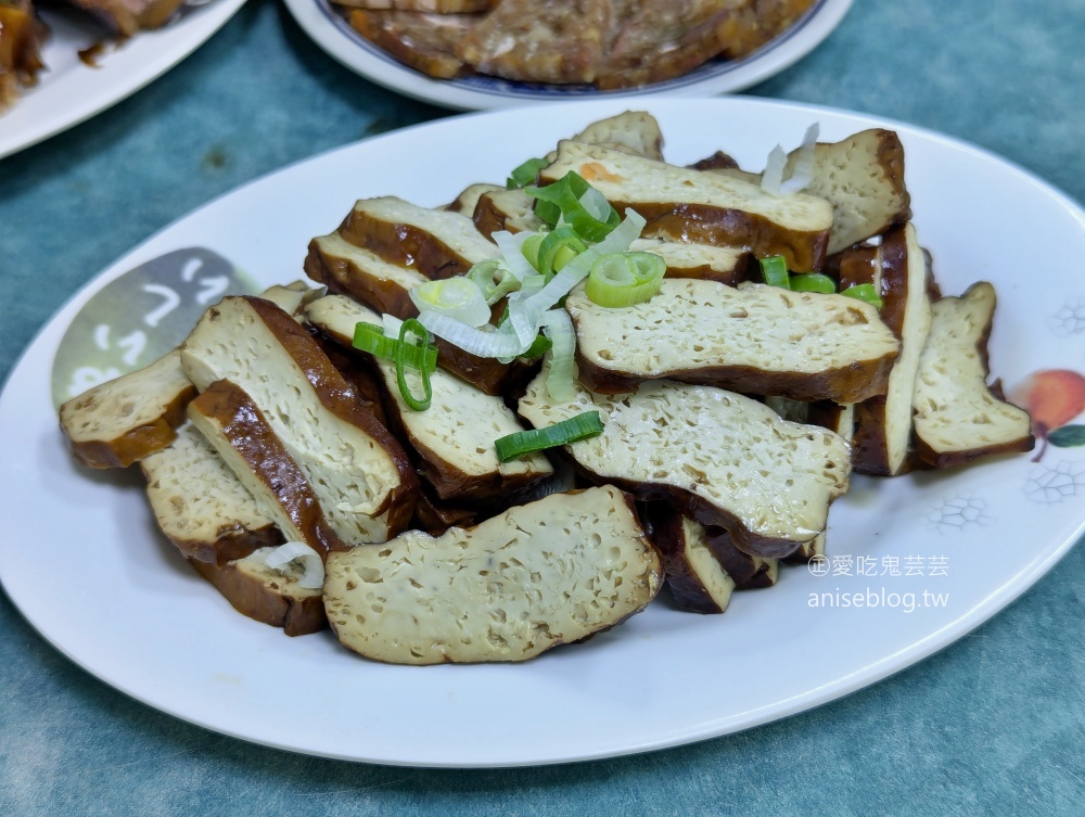 三老村醬肉、水餃、豬腳滷味，文山區美食老店(姊姊食記)