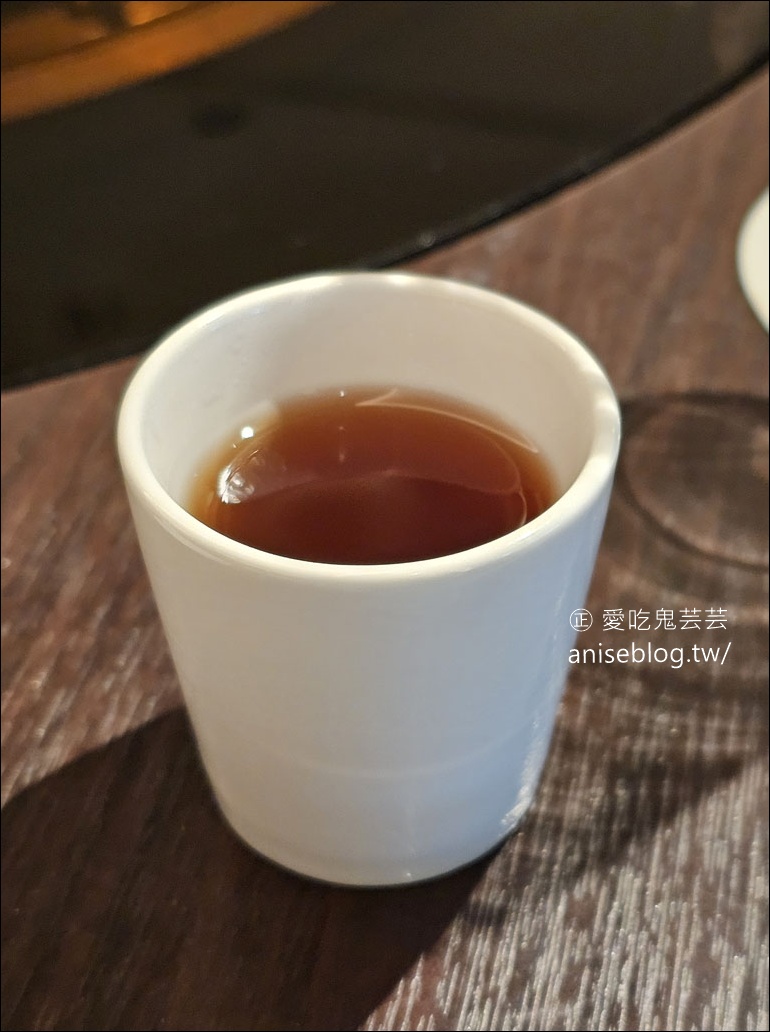 晶華軒@晶華酒店，預約困難米其林入選餐廳，必點的是？老饕都這樣吃！😋